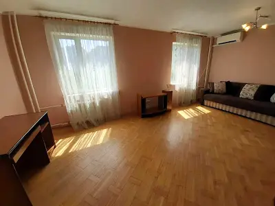 квартира за адресою Бориса Гмирі вул., 9-В