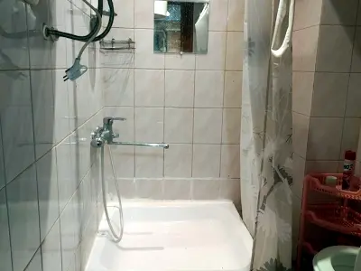 квартира за адресою Лазарева, 35