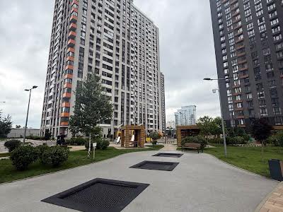 квартира за адресою Дніпровська набережна вул., 20-А