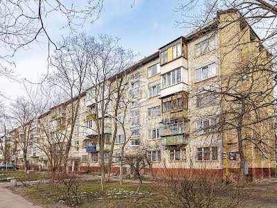 квартира за адресою Ірини Бекешкіної вул. (Генерала Карбишева), 18