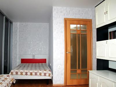 квартира по адресу Калиновая ул., 82
