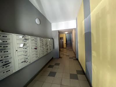 квартира за адресою Угорська вул., 12