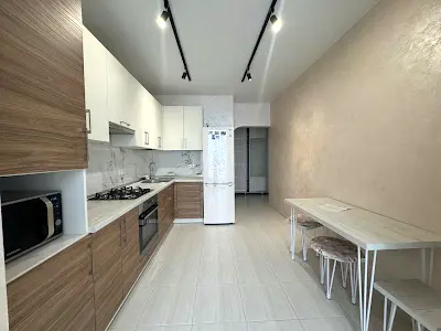 квартира за адресою К.Данила, 11