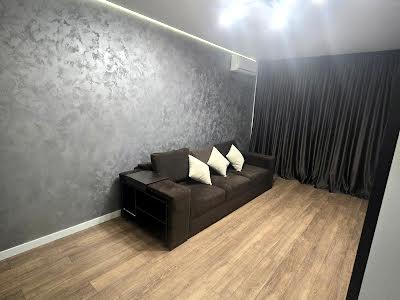 квартира по адресу Андрея Мельника ул., 10