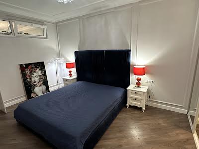 квартира за адресою Кловський узвіз (Кловський), 7а