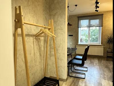 квартира за адресою Святослава Караванського вул. (Жуковського), 26