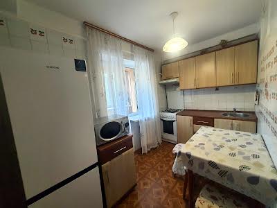 квартира за адресою Академіка Корольова вул., 8