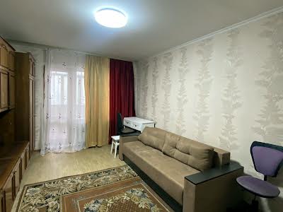 квартира за адресою Миколи Лаврухіна вул., 11