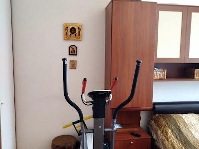 квартира за адресою Павла Загребельного вул. (Миколи Раєвського), 28