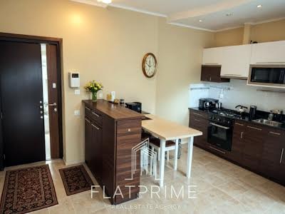 квартира за адресою Автозаводська вул., 29а