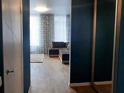 квартира по адресу Любомира Гузара просп. (Космонавта Комарова), 9б