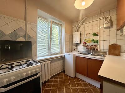 квартира за адресою Олександра Поля просп. (Кірова), 82-А