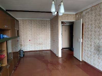 квартира за адресою Правди просп., 70Б