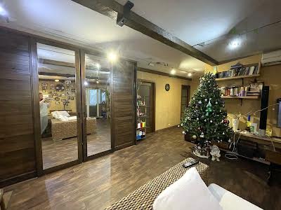 квартира за адресою Профессора Атамановского, 27