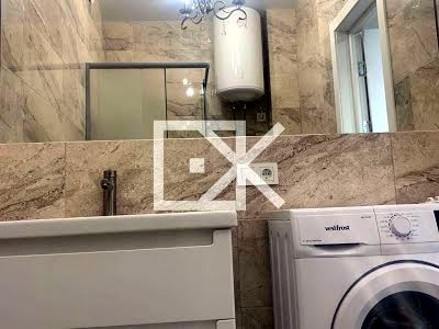 квартира за адресою Каховська вул., 56