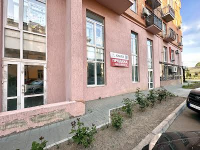комерційна за адресою Водопровідна вул., 34