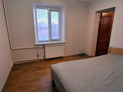квартира за адресою Академіка Єфремова вул. (Командарма Уборевича), 27