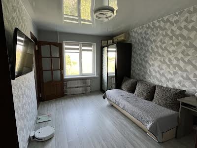 квартира за адресою Чарівна вул., 95