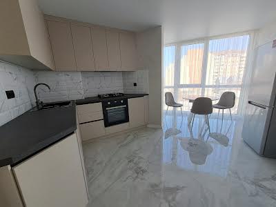 квартира за адресою Білогірська вул., 15