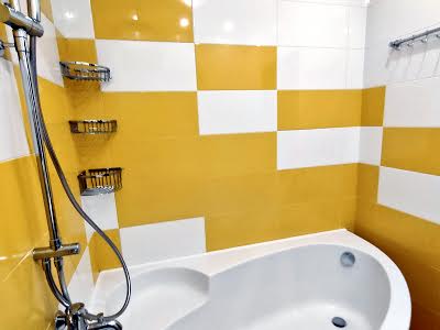 квартира за адресою Регенераторна вул., 4