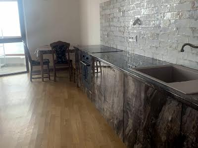 квартира за адресою Богдана Хмельницького вул., 58а