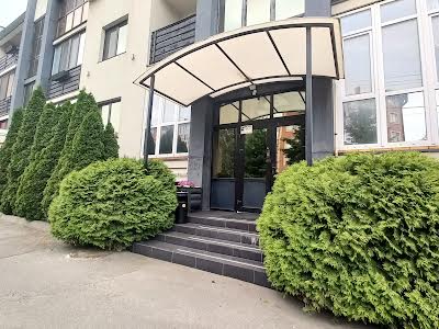 коммерческая по адресу Счастливая ул., 38