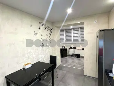 квартира за адресою Теплична вул., 48