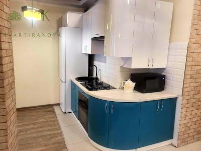 квартира за адресою Голубовича С., 37