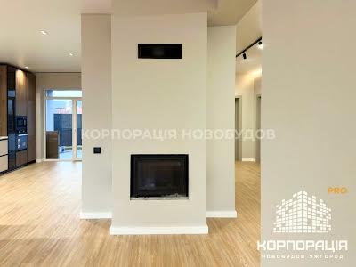 будинок за адресою Грушева, 10А