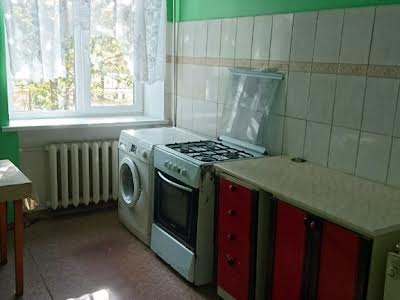 квартира за адресою Василя Чумака вул., 13