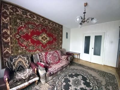 квартира за адресою Бальзака Оноре вул., 77