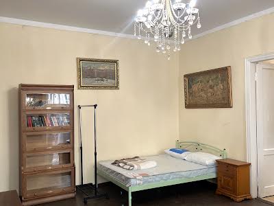 квартира за адресою Дмитрівська вул., 37а