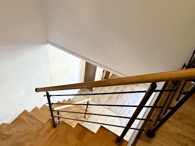 квартира за адресою Центральна вул., 38А