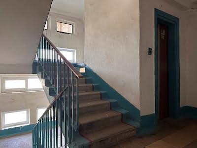 квартира за адресою Янтарна вул., 73