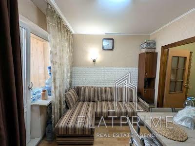 квартира за адресою Олени Пчілки вул., 2-Б