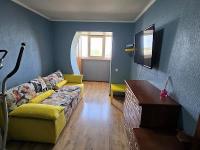квартира за адресою Космонавтів вул., 104а
