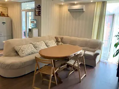 квартира за адресою Регенераторна вул., 4к2