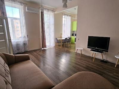 квартира за адресою Саксаганського вул., 121