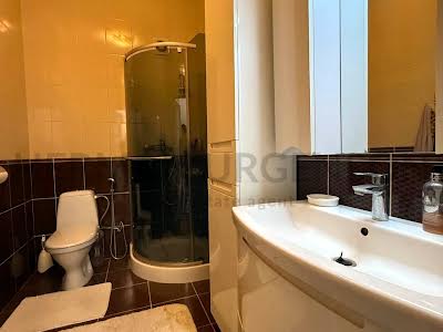 квартира за адресою Минайська вул., 18