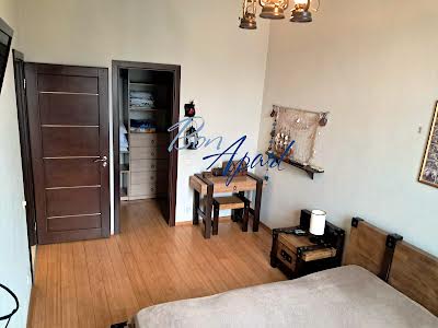 квартира за адресою Велика Васильківська вул. (Червоноармійська), 29