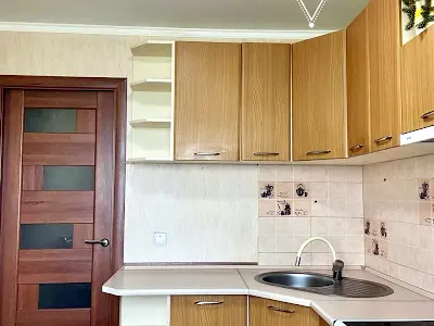 квартира по адресу Степана Бандеры ул., 19