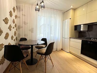 квартира за адресою Широка, 100