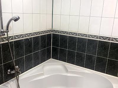 квартира за адресою Федора Ернста вул., 12
