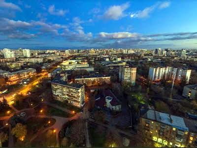 квартира за адресою Дегтярівська вул., 17