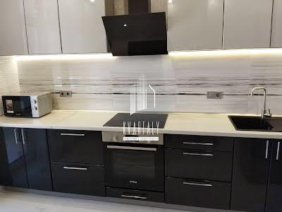 квартира за адресою Драгоманова вул., 10