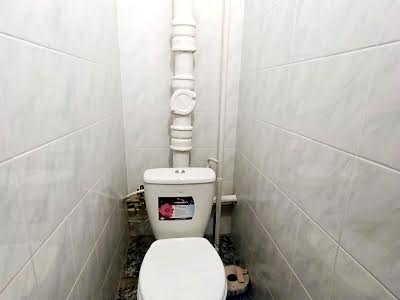 квартира за адресою Квітневий пров., 8