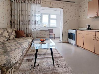 квартира по адресу Ревуцкого ул., 19/1