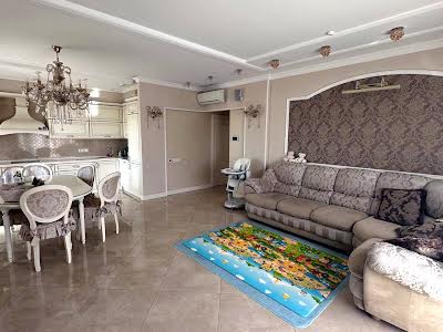 квартира за адресою Генуезька вул., 24д