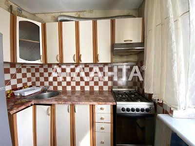квартира за адресою Космонавтів вул., 11в