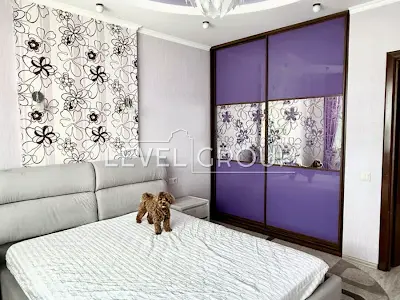 квартира за адресою Автозаводська вул., 29-А